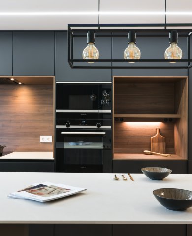 COCINA SANTOS NEGRO SEDA CON ISLA