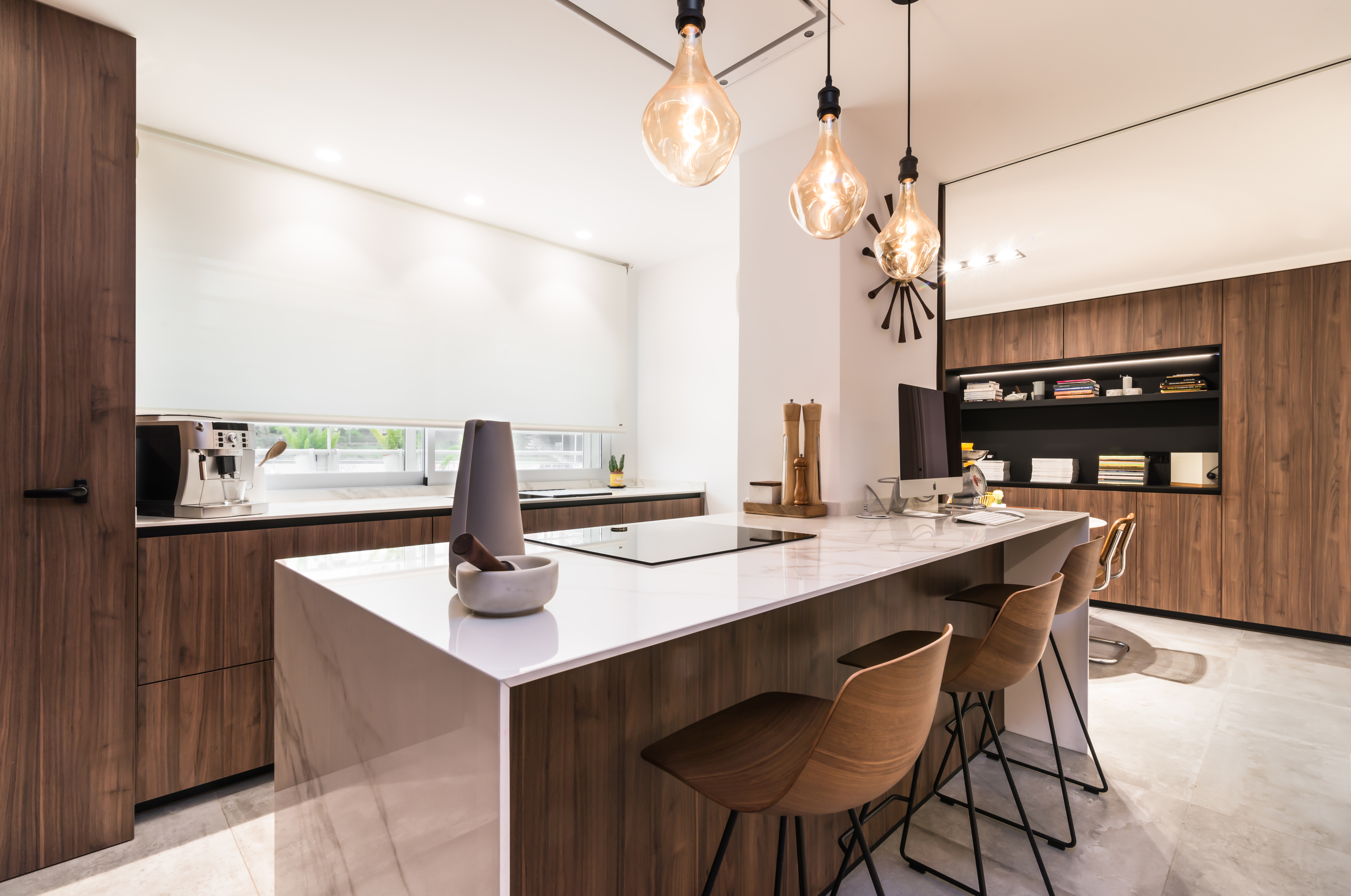 Muebles modernos: cómo elegir diseño, materiales y soluciones que funcionen de verdad