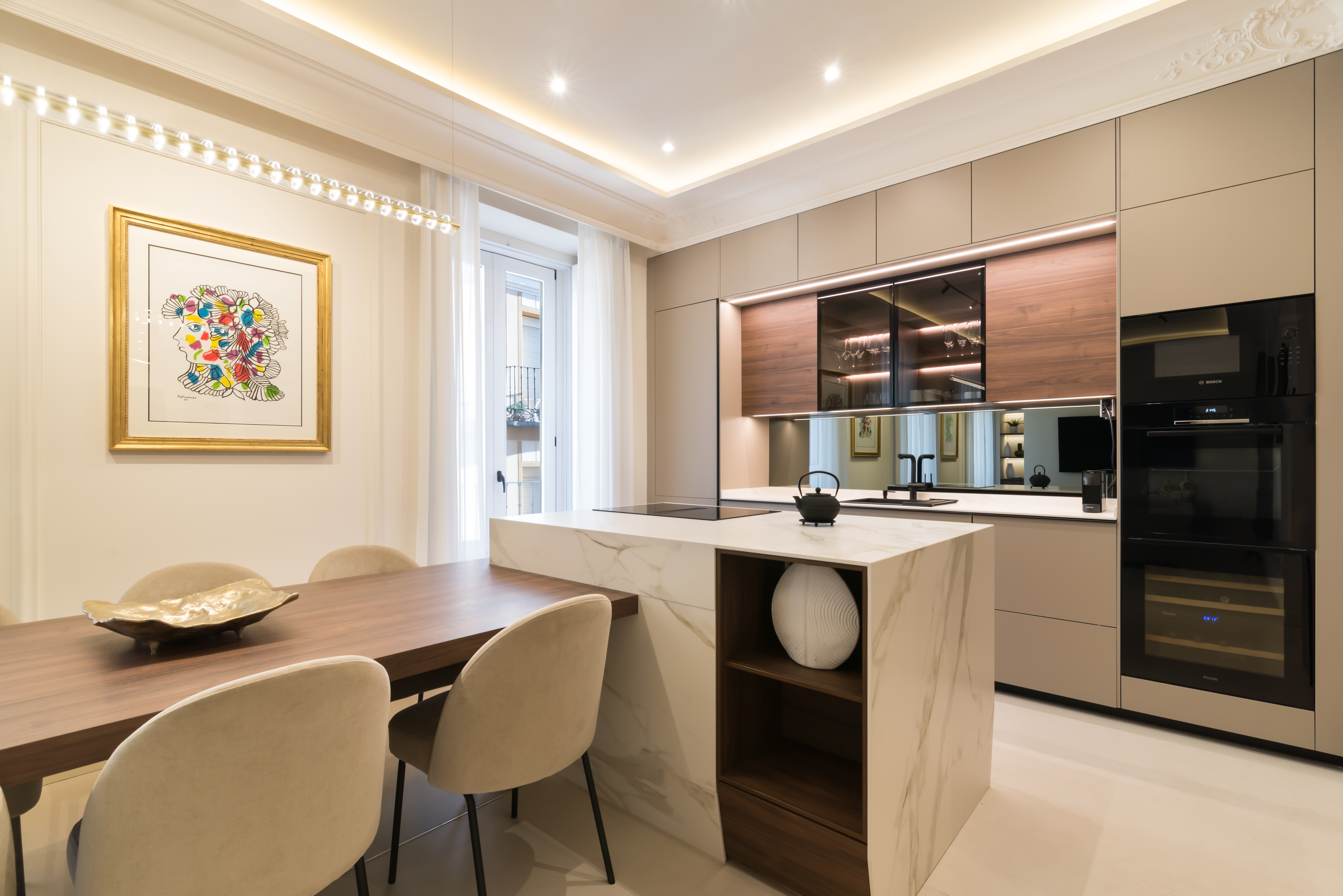 Cómo elegir los colores de una cocina según la luz natural de tu casa