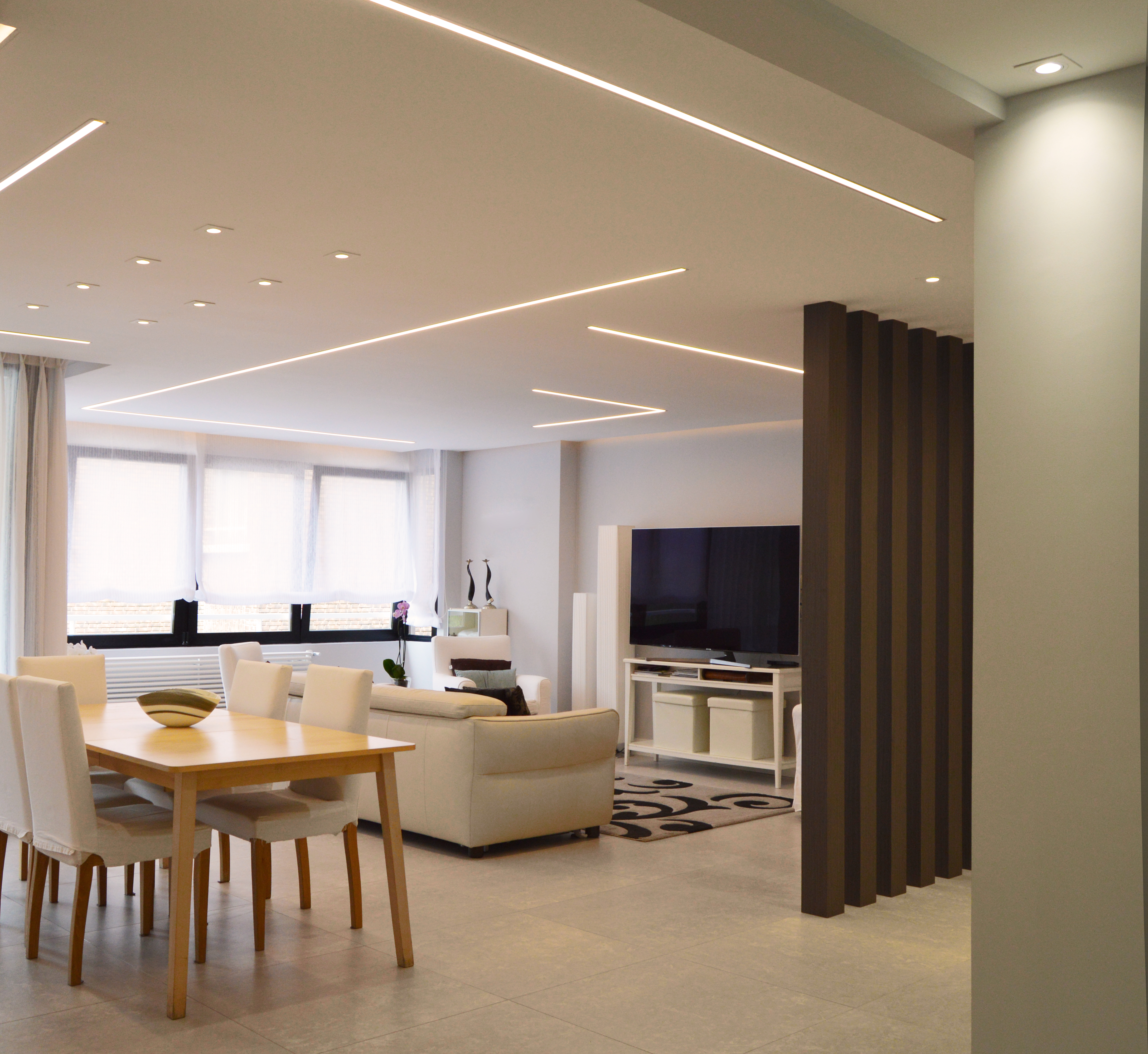 Muebles modernos: cómo elegir diseño, materiales y soluciones que funcionen de verdad